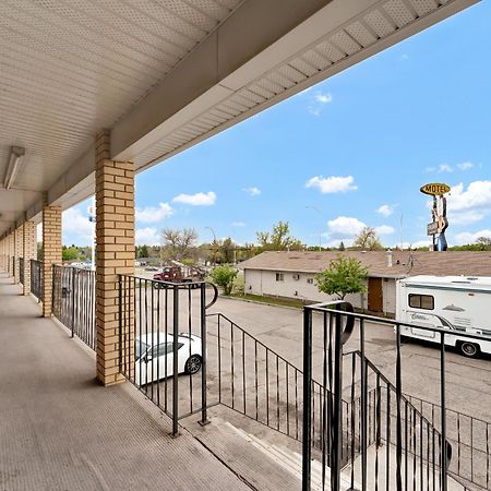 Ranchmen Motel Medicine Hat Buitenkant foto